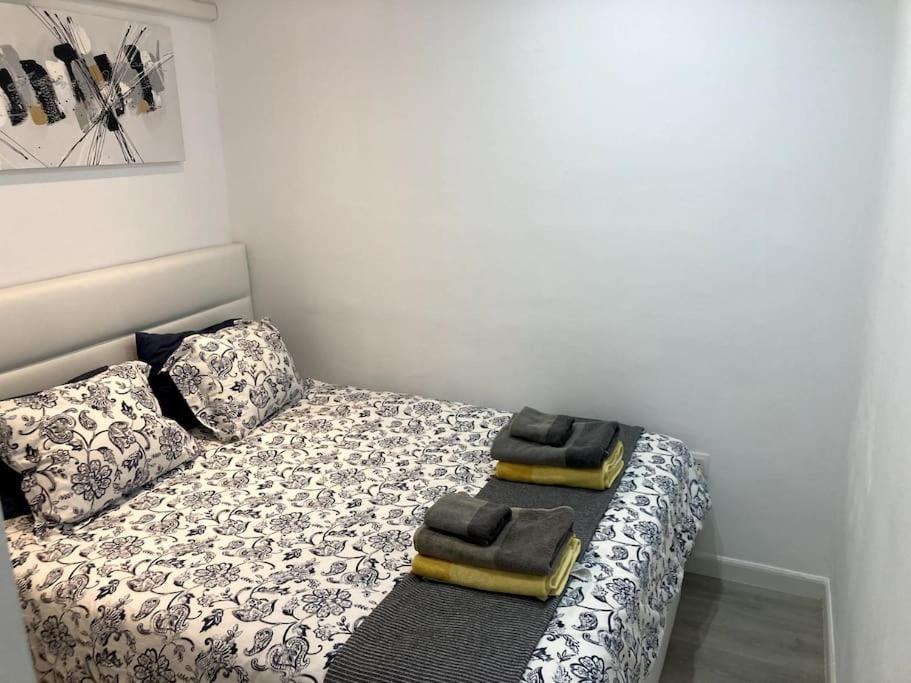 Puerto Del Carmen Airconditioned 2Bed Poolside Apt ภายนอก รูปภาพ